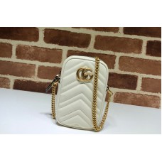 Gucci 598597 GG Marmont mini bag in White matelasse chevron leather Gucci 598597 GG Marmont mini bag in White matelasse chevron leather