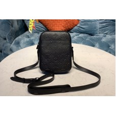 Louis Vuitton M44972 LV Danube Slim mens bag in Monogram Shadow calf leather Louis Vuitton M44972 LV Danube Slim mens bag in Monogram Shadow calf leather