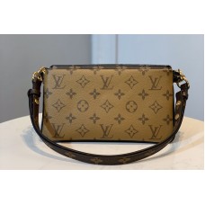 Louis Vuitton M57611 LV Prefall Pochette handbag in Monogram Canvas Louis Vuitton M57611 LV Prefall Pochette handbag in Monogram Canvas