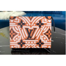 Louis Vuitton M47542 LV Crafty Toiletry Pouch 26 in Brown Monogram Giant coated canvas Louis Vuitton M47542 LV Crafty Toiletry Pouch 26 in Brown Monogram Giant coated canvas