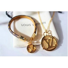 Louis Vuitton M6572F Lvxlol LV Diamond Bracelet and Necklace Louis Vuitton M6572F Lvxlol LV Diamond Bracelet and Necklace