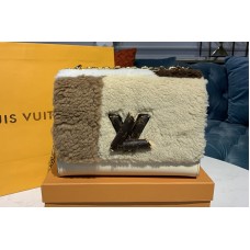 Louis Vuitton M55450 LV Teddy Twist MM Bag in Epi Leather Louis Vuitton M55450 LV Teddy Twist MM Bag in Epi Leather