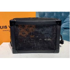 Louis Vuitton M53964 LV Soft Trunk Bags mesh embroidered with the Monogram pattern Louis Vuitton M53964 LV Soft Trunk Bags mesh embroidered with the Monogram pattern