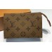 Louis Vuitton Monogram Canvas Toiletry Pouch 15 Bag M47546 07