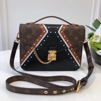 Louis Vuitton Pochette Metis Chain Monogram Canvas M43488 2018 Louis Vuitton Pochette Metis Chain Monogram Canvas M43488 2018