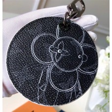Louis Vuitton Monogram Vivienne Illustre Bag Charm And Key Holder MP1993 2018 Louis Vuitton Monogram Vivienne Illustre Bag Charm And Key Holder MP1993 2018