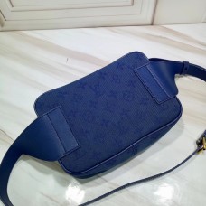 Louis Vuitton Denim Fabric Outdoor Bumbag M44741 Navy 2019 Louis Vuitton Denim Fabric Outdoor Bumbag M44741 Navy 2019
