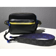Louis Vuitton Shoulder Belt Bag For Men Black/Yellow 2018 Louis Vuitton Shoulder Belt Bag For Men Black/Yellow 2018