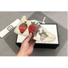 Mens and Womens Gucci 576963 Rhyton sneaker with Gucci Strawberry Mens and Womens Gucci 576963 Rhyton sneaker with Gucci Strawberry