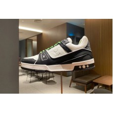 Louis Vuitton 1A812Y LV Trainer sneaker in Black/White calf leather Louis Vuitton 1A812Y LV Trainer sneaker in Black/White calf leather