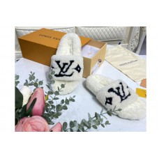 Louis Vuitton 1A8CXR LV Bom Dia flat mule in snug shearling Louis Vuitton 1A8CXR LV Bom Dia flat mule in snug shearling