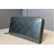 Louis Vuitton M68642 LV Zippy wallet in Monogram Vernis Calf leather