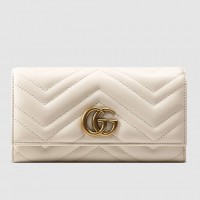 Gucci White GG Marmont Continental Wallet Gucci White GG Marmont Continental Wallet