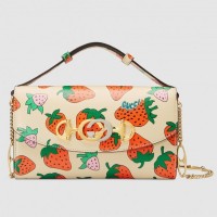 Gucci Zumi Strawberry Print Mini Bag Gucci Zumi Strawberry Print Mini Bag